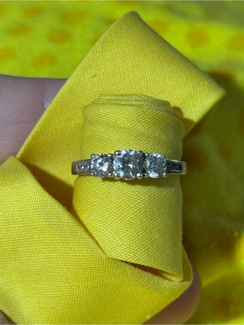 925 Silver Ring with CZ Stones size 7